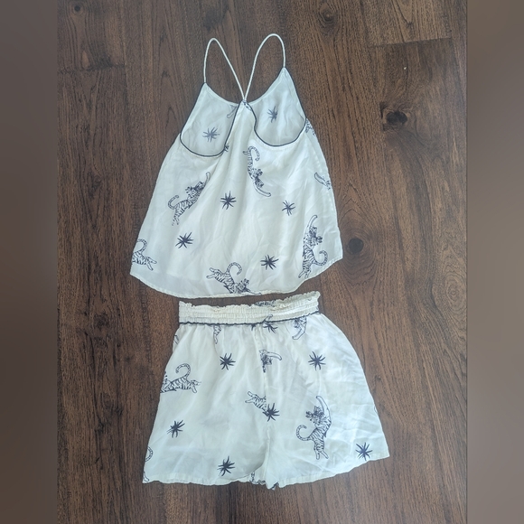 DEEBA London Silk Pajama Set Size Small - Picture 4 of 9